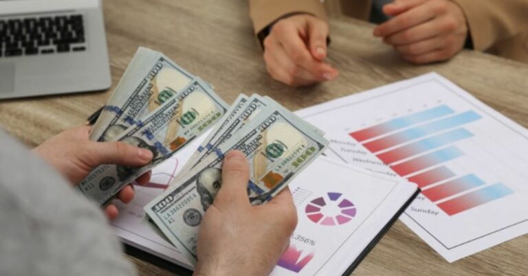 Licensed Money Lender Singapore: A Comprehensive Guide to Responsible Borrowing